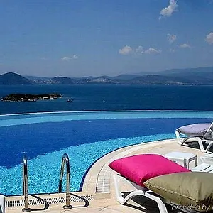 Hotel Royal Heights, Bogazici